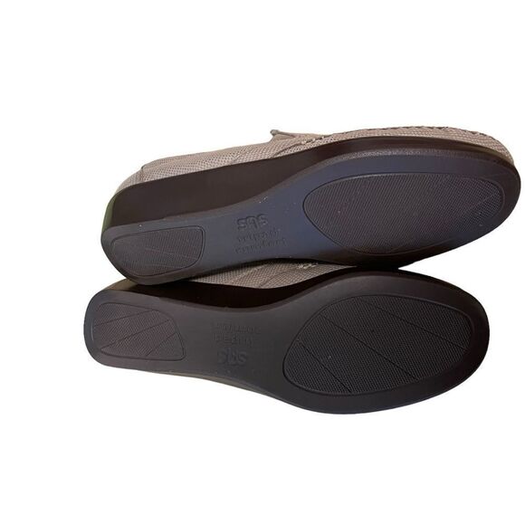 SAS Dream Slip On Loafer Snake Embossed Leather Color Mushroom Size 7.5N - Picture 5 of 5